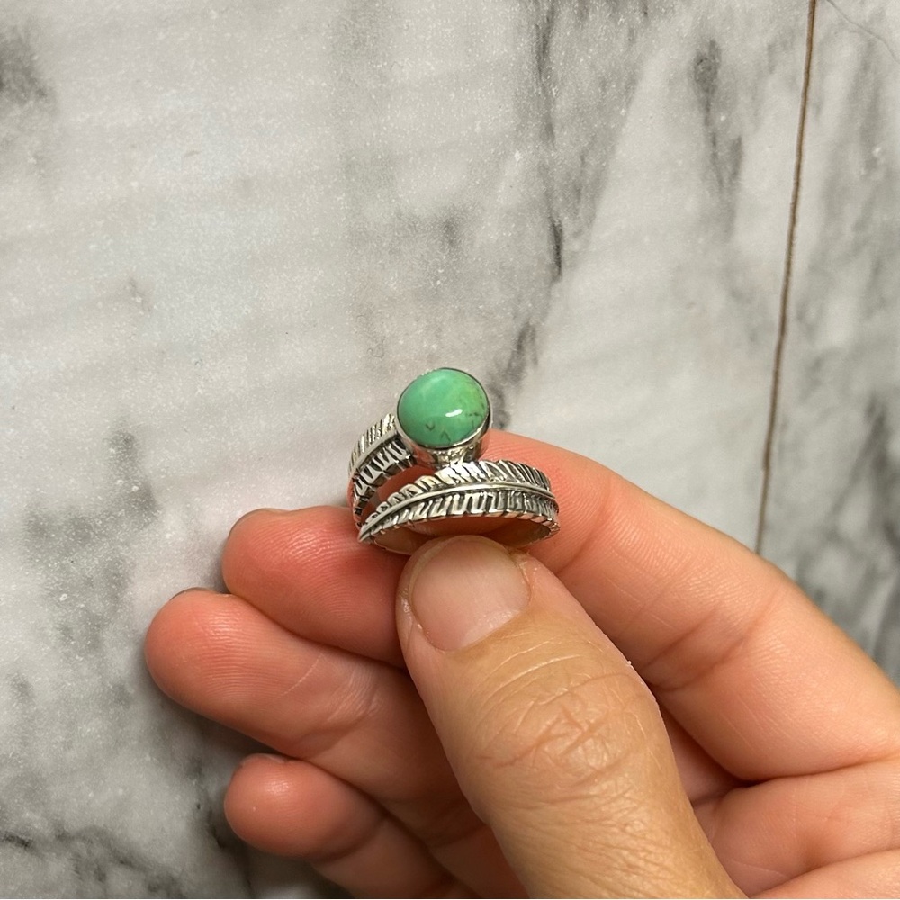 Tibetan Turquoise feather Ring Size 6.5 marked 925 silver Boho round Stone